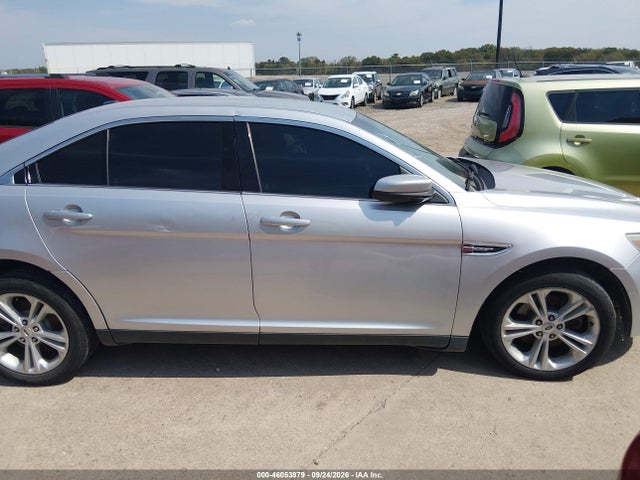 46053979 :رقم المزاد ، 1FAHP2H83EG128001 vin ، 2014 Ford Taurus Sel مزاد بيع