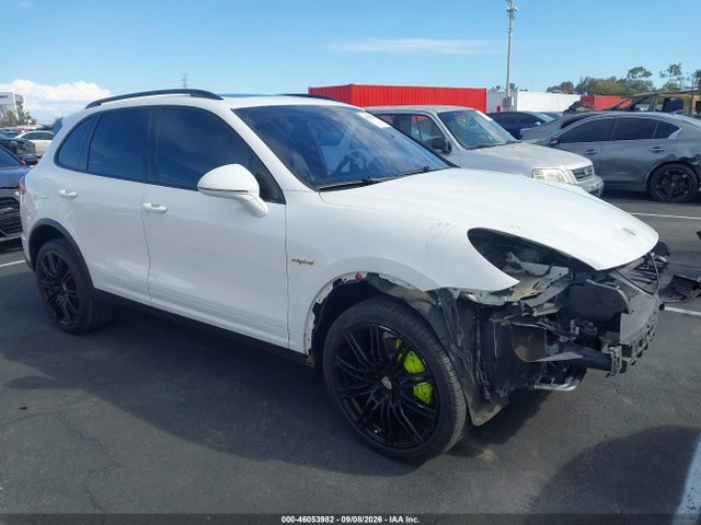 Auction sale of the 2016 Porsche Cayenne E-hybrid S, vin: WP1AE2A20GLA59073, lot number: 46053982