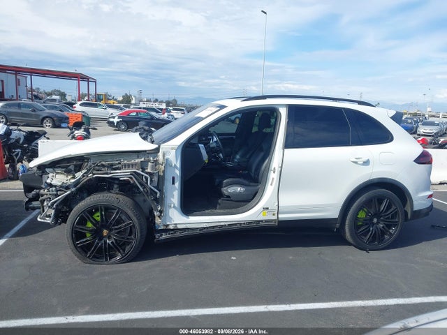 Продажа на аукционе авто 2016 Porsche Cayenne E-hybrid S, vin: WP1AE2A20GLA59073, номер лота: 46053982