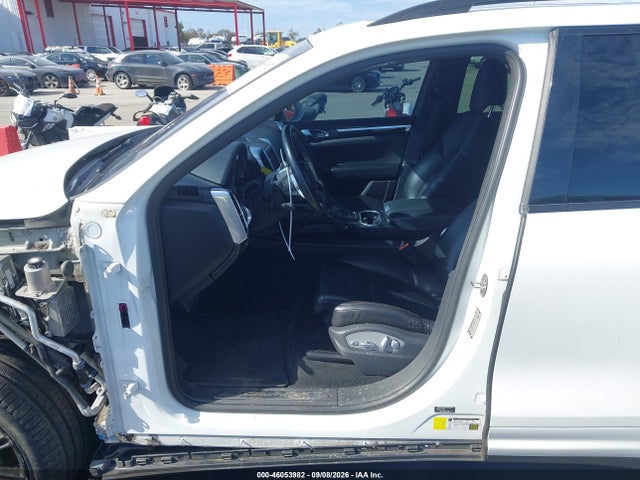 Продажа на аукционе авто 2016 Porsche Cayenne E-hybrid S, vin: WP1AE2A20GLA59073, номер лота: 46053982