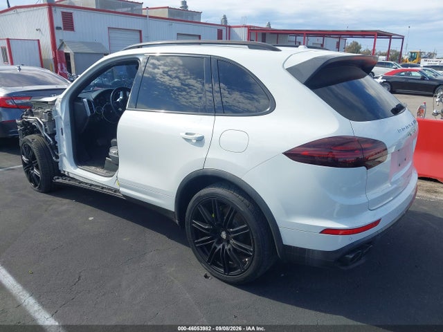 Продажа на аукционе авто 2016 Porsche Cayenne E-hybrid S, vin: WP1AE2A20GLA59073, номер лота: 46053982
