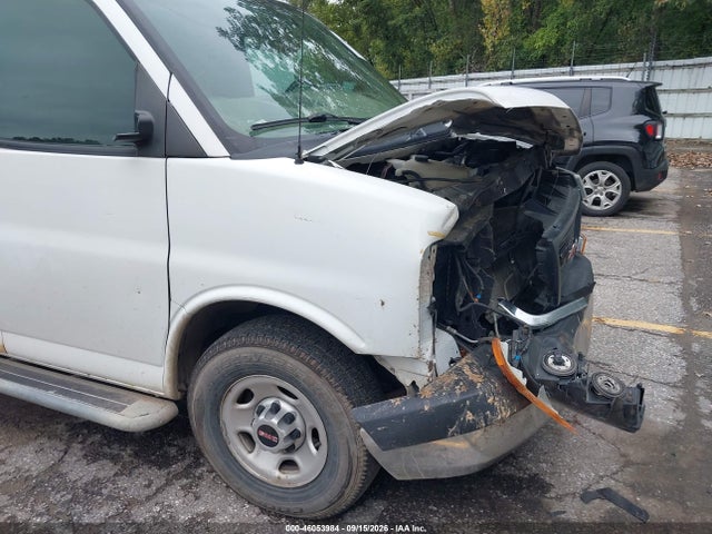 2017 Gmc Savana 2500 Work Van მანქანა იყიდება აუქციონზე, vin: 1GTW7AFF9H1911893, აუქციონის ნომერი: 46053984