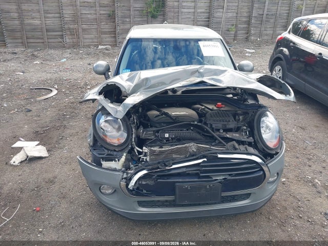 Продажа на аукционе авто 2017 Mini Hardtop Cooper, vin: WMWXU1C57H2E19186, номер лота: 46053991