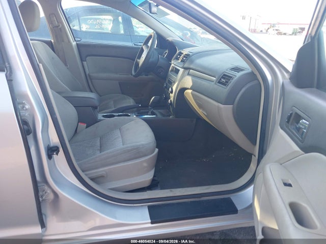 46054024 :رقم المزاد ، 3FAHP0GA4AR340255 vin ، 2010 Ford Fusion S مزاد بيع
