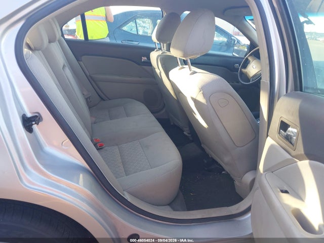 46054024 :رقم المزاد ، 3FAHP0GA4AR340255 vin ، 2010 Ford Fusion S مزاد بيع
