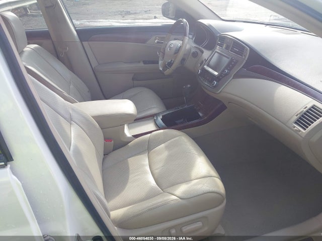 46054030 :رقم المزاد ، 4T1BK3DB1BU407039 vin ، 2011 Toyota Avalon Limited مزاد بيع