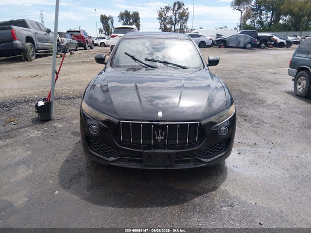 ZN661XUA4HX233433 Maserati Levante