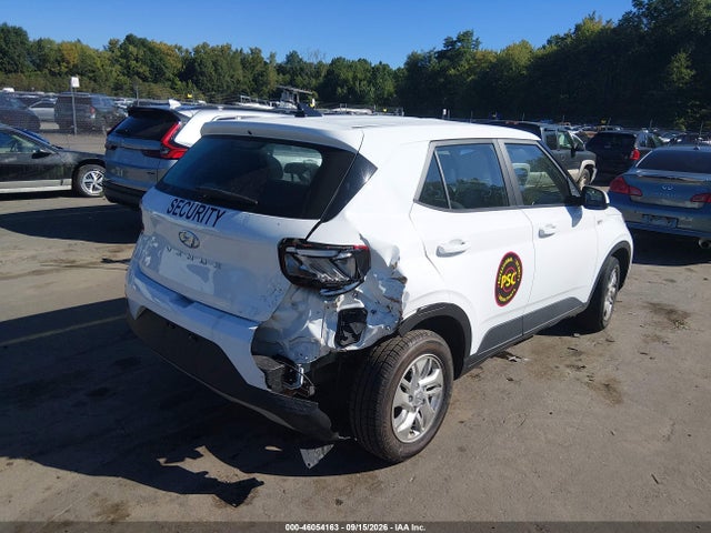 Продажа на аукционе авто 2022 Hyundai Venue Se, vin: KMHRB8A3XNU197599, номер лота: 46054163