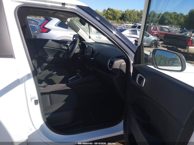 Продажа на аукционе авто 2022 Hyundai Venue Se, vin: KMHRB8A3XNU197599, номер лота: 46054163