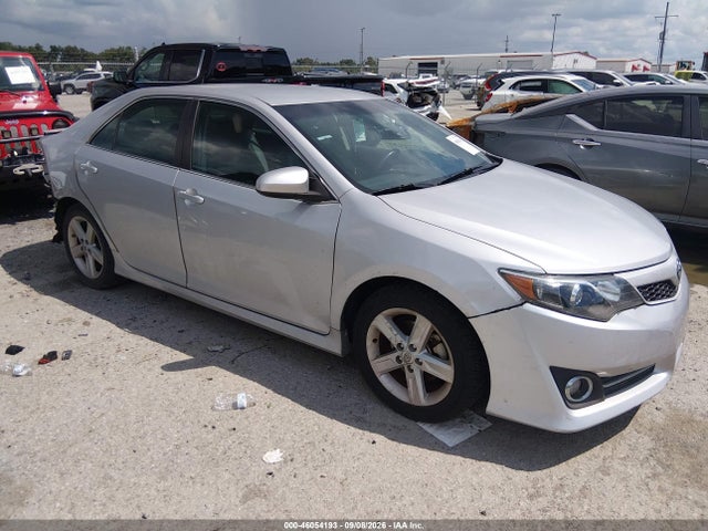 2014 Toyota Camry Se მანქანა იყიდება აუქციონზე, vin: 4T1BF1FKXEU429423, აუქციონის ნომერი: 46054193