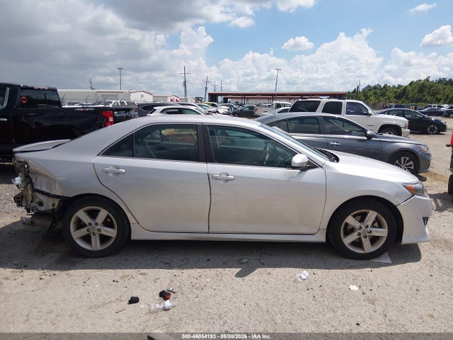 2014 Toyota Camry Se მანქანა იყიდება აუქციონზე, vin: 4T1BF1FKXEU429423, აუქციონის ნომერი: 46054193