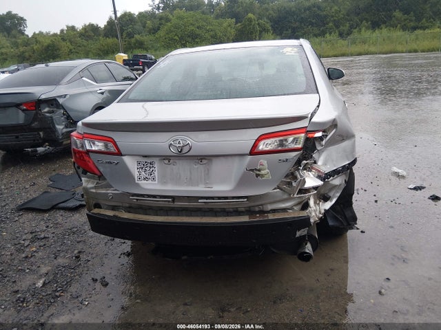 2014 Toyota Camry Se მანქანა იყიდება აუქციონზე, vin: 4T1BF1FKXEU429423, აუქციონის ნომერი: 46054193