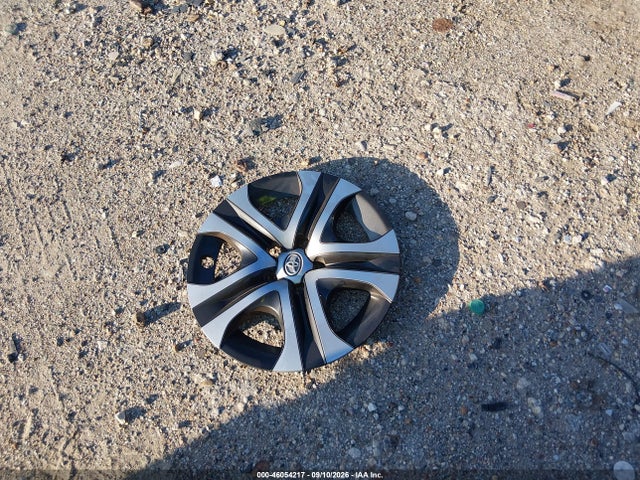 2018 Toyota Rav4 Le მანქანა იყიდება აუქციონზე, vin: 2T3ZFREV9JW471544, აუქციონის ნომერი: 46054217