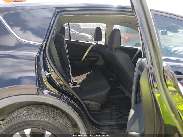 2018 Toyota Rav4 Le მანქანა იყიდება აუქციონზე, vin: 2T3ZFREV9JW471544, აუქციონის ნომერი: 46054217