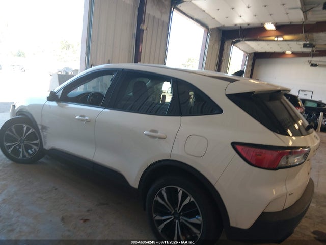 Продажа на аукционе авто 2021 Ford Escape Se, vin: 1FMCU9G66MUA08811, номер лота: 46054245