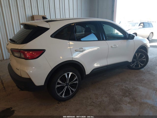 Продажа на аукционе авто 2021 Ford Escape Se, vin: 1FMCU9G66MUA08811, номер лота: 46054245