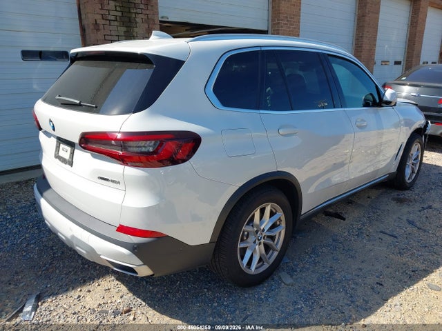 Продажа на аукционе авто 2022 Bmw X5 Xdrive40i, vin: 5UXCR6C00N9K65763, номер лота: 46054359