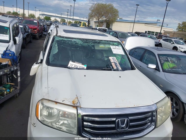 Honda Pilot Touring 2014 5FNYF3H92EB011712 Image 12