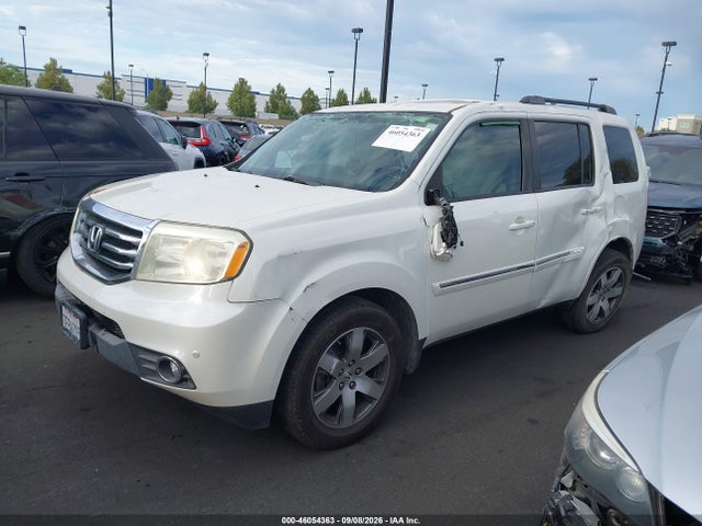 Honda Pilot Touring 2014 5FNYF3H92EB011712 Image 2