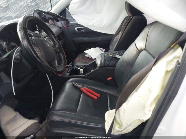 Honda Pilot Touring 2014 5FNYF3H92EB011712 Image 5