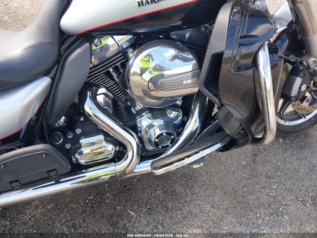 Harley-Davidson Flhtkl Ultra Limited Low 2015 1HD1KKL10FB646150 Image 18