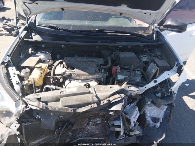 Toyota RAV4 LE 2018 2T3BFREV8JW740425 Image 10