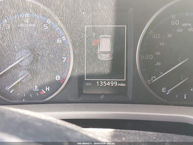 Toyota RAV4 LE 2018 2T3BFREV8JW740425 Image 16