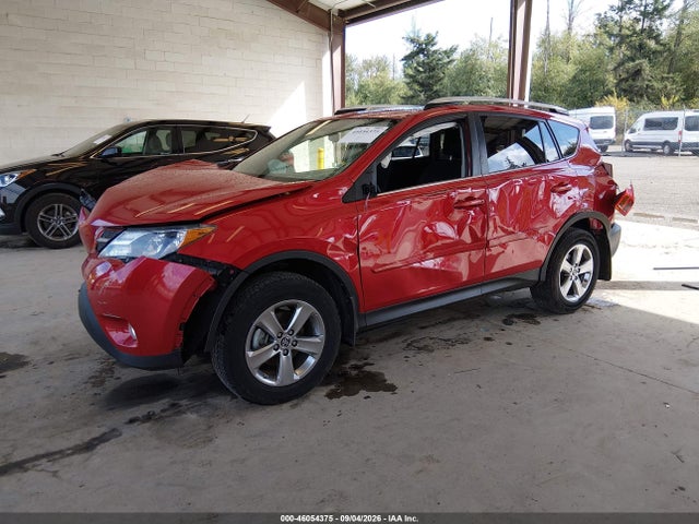Toyota Rav4 Xle 2015 JTMRFREV9FD099885 Image 2