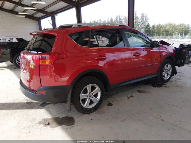 Toyota Rav4 Xle 2015 JTMRFREV9FD099885 Image 4