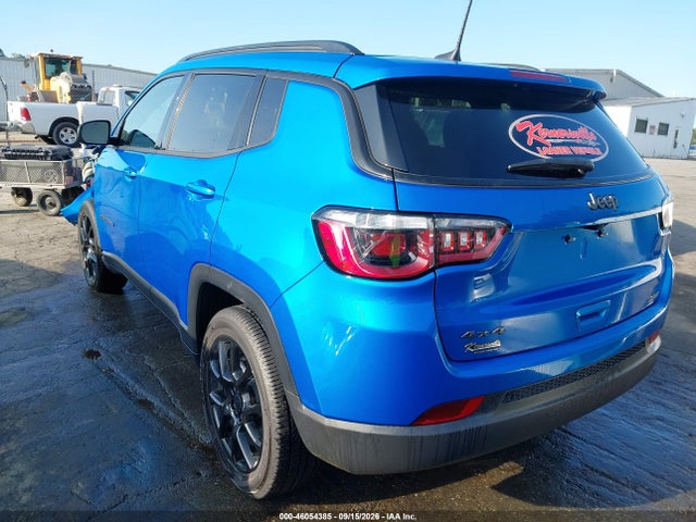 2025 Jeep Compass Latitude 4x4 მანქანა იყიდება აუქციონზე, vin: 3C4NJDBN7ST627397, აუქციონის ნომერი: 46054385