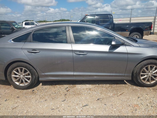 Продаж на аукціоні авто 2018 Hyundai Sonata Se, vin: 5NPE24AF0JH675992, номер лоту: 46054404