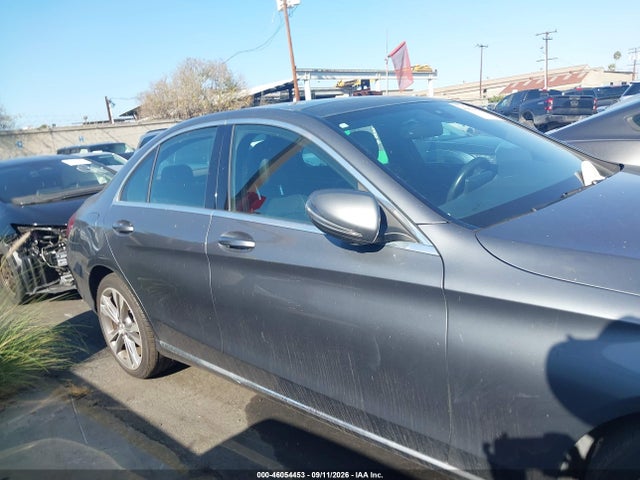 WDDWF4JB6JR324301 Mercedes-Benz C 300