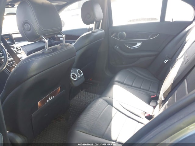 WDDWF4JB6JR324301 Mercedes-Benz C 300