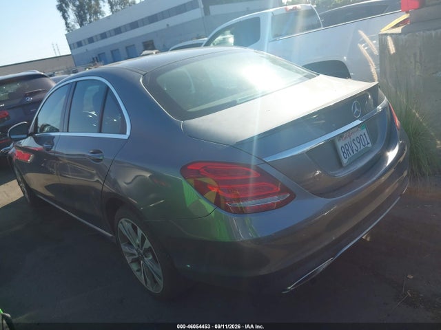 WDDWF4JB6JR324301 Mercedes-Benz C 300