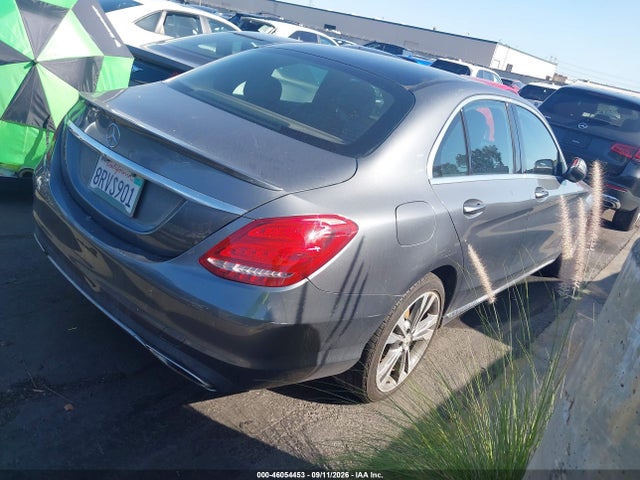 WDDWF4JB6JR324301 Mercedes-Benz C 300