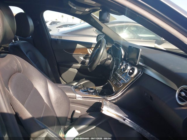 WDDWF4JB6JR324301 Mercedes-Benz C 300