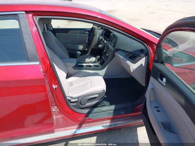 Продаж на аукціоні авто 2015 Hyundai Sonata Sport, vin: 5NPE34AF0FH113384, номер лоту: 46054474