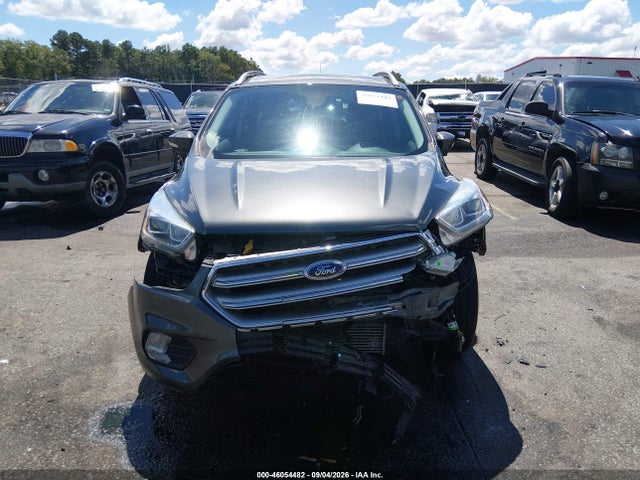 2017 Ford Escape Titanium მანქანა იყიდება აუქციონზე, vin: 1FMCU0J96HUA45426, აუქციონის ნომერი: 46054482