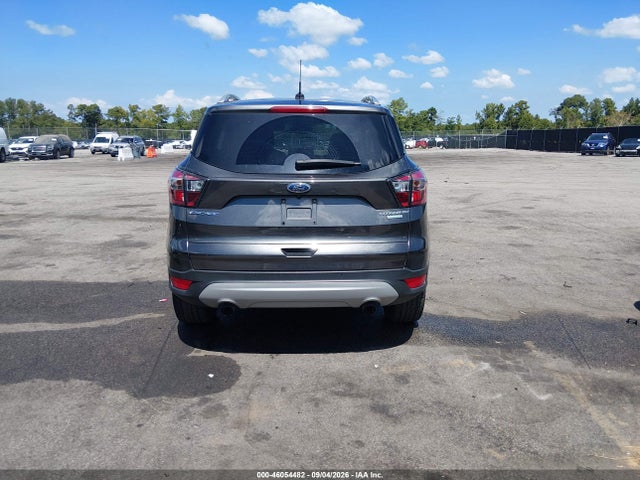 2017 Ford Escape Titanium მანქანა იყიდება აუქციონზე, vin: 1FMCU0J96HUA45426, აუქციონის ნომერი: 46054482