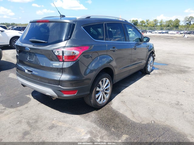2017 Ford Escape Titanium მანქანა იყიდება აუქციონზე, vin: 1FMCU0J96HUA45426, აუქციონის ნომერი: 46054482