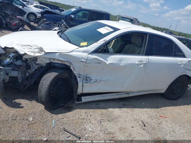 46054509 :رقم المزاد ، 4T1BE46KX8U756218 vin ، 2008 Toyota Camry Le مزاد بيع