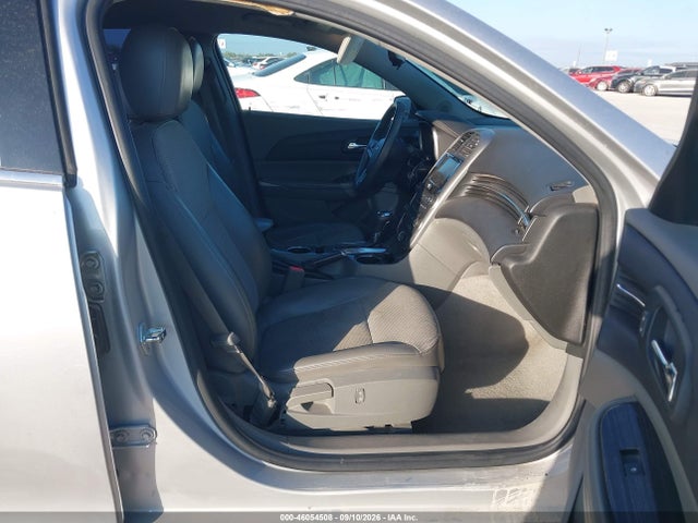 Chevrolet MALIBU 1LT 2015 1G11C5SL7FF278201 Image 5