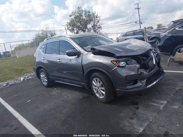 2017 Nissan Rogue Sv მანქანა იყიდება აუქციონზე, vin: 5N1AT2MT6HC894409, აუქციონის ნომერი: 46054543