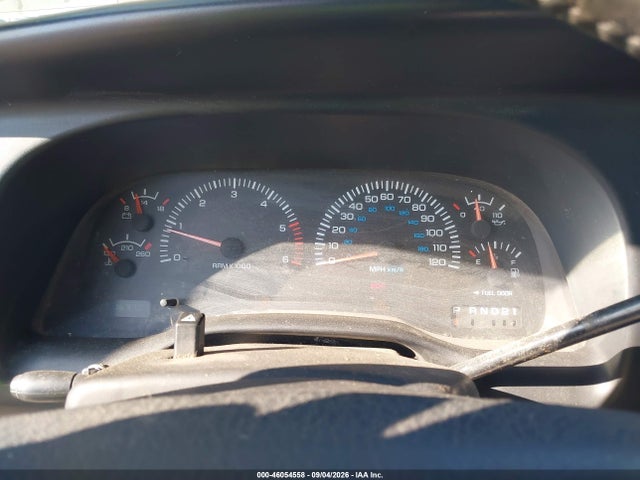 2000 Dodge Ram 2500 St მანქანა იყიდება აუქციონზე, vin: 3B7KF23Z0YG112009, აუქციონის ნომერი: 46054558