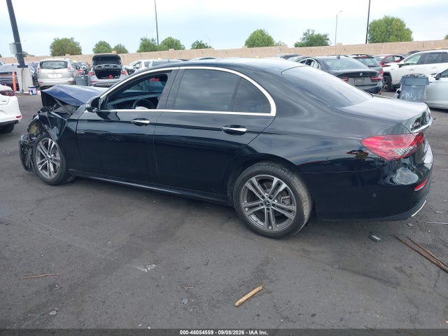 46054559 :رقم المزاد ، W1KZF8DB5NB017720 vin ، 2022 Mercedes-benz E 350 مزاد بيع