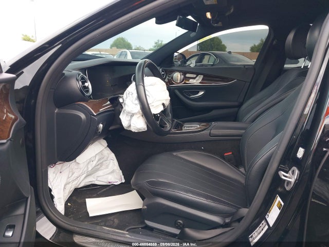 46054559 :رقم المزاد ، W1KZF8DB5NB017720 vin ، 2022 Mercedes-benz E 350 مزاد بيع