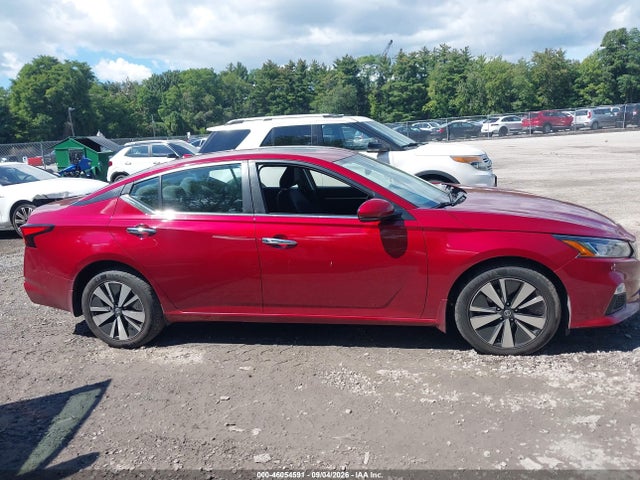 2021 Nissan Altima Sv Intelligent Awd მანქანა იყიდება აუქციონზე, vin: 1N4BL4DW2MN310526, აუქციონის ნომერი: 46054591