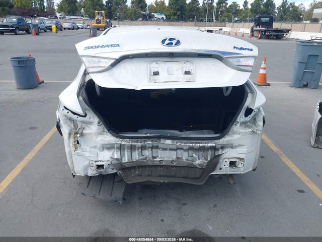 2014 Hyundai Sonata Hybrid მანქანა იყიდება აუქციონზე, vin: KMHEC4A42EA108221, აუქციონის ნომერი: 46054654