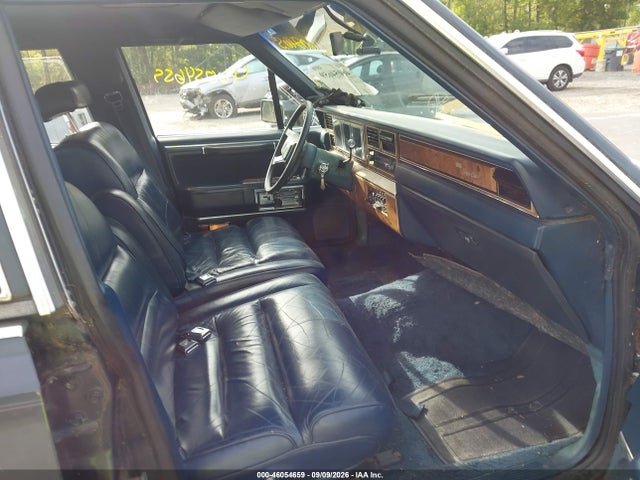 Продаж на аукціоні авто 1986 Lincoln Town Car, vin: 1LNBP96F2GY616908, номер лоту: 46054659