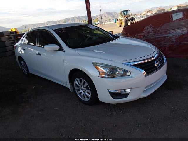 46054703 :رقم المزاد ، 1N4AL3AP8FN865745 vin ، 2015 Nissan Altima 2.5 S مزاد بيع